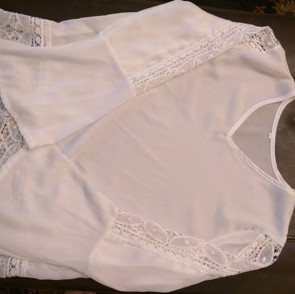 Lace embellished tunic/shirt